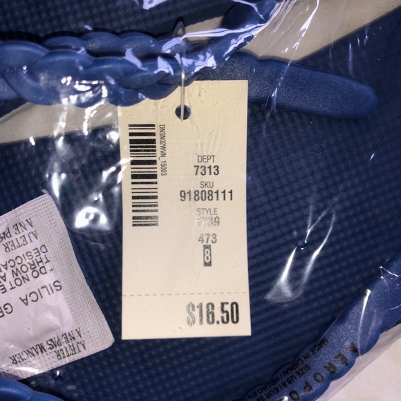 Aeropostale Flip Flops with Braided Straps - Picture 3 of 3